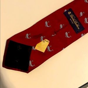 Brooks Brothers NWT Embroidered Whale Tie